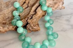 RoxanneWard_BlownGreenNecklace_01-Roxanne-Ward